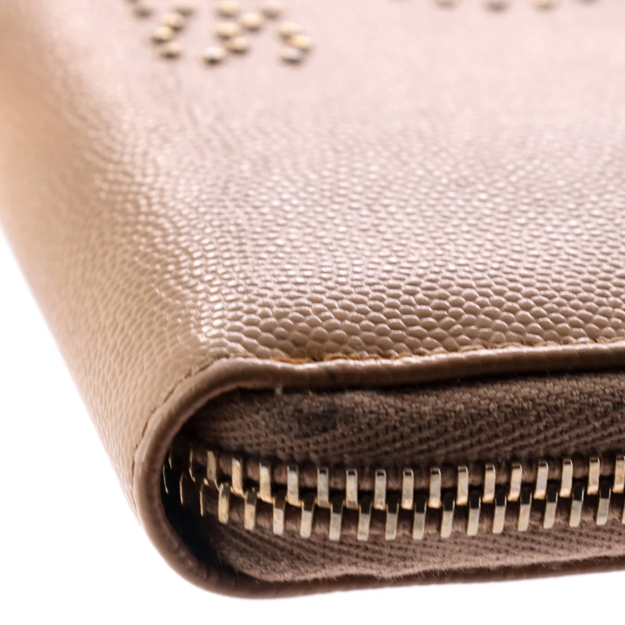 Deauville Zip Around Wallet Caviar Long - Deep Luxury