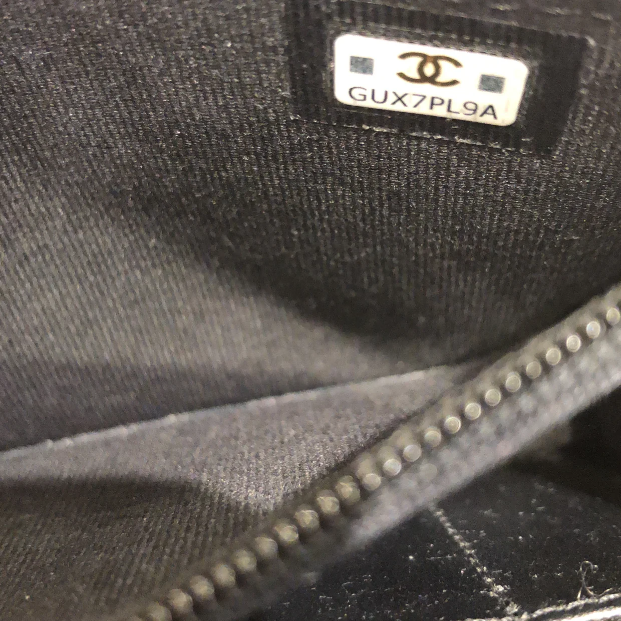 Coco Casino Flap Phone Holder with Chain Quilted Caviar - Deep Luxury