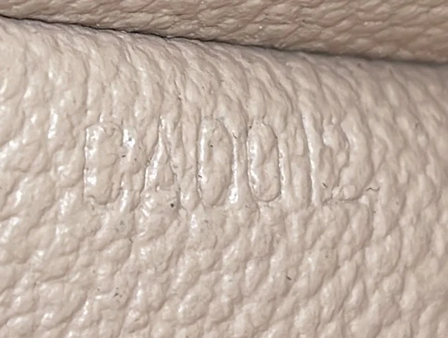 Cosmetic Pouch Monogram Canvas - Deep Luxury