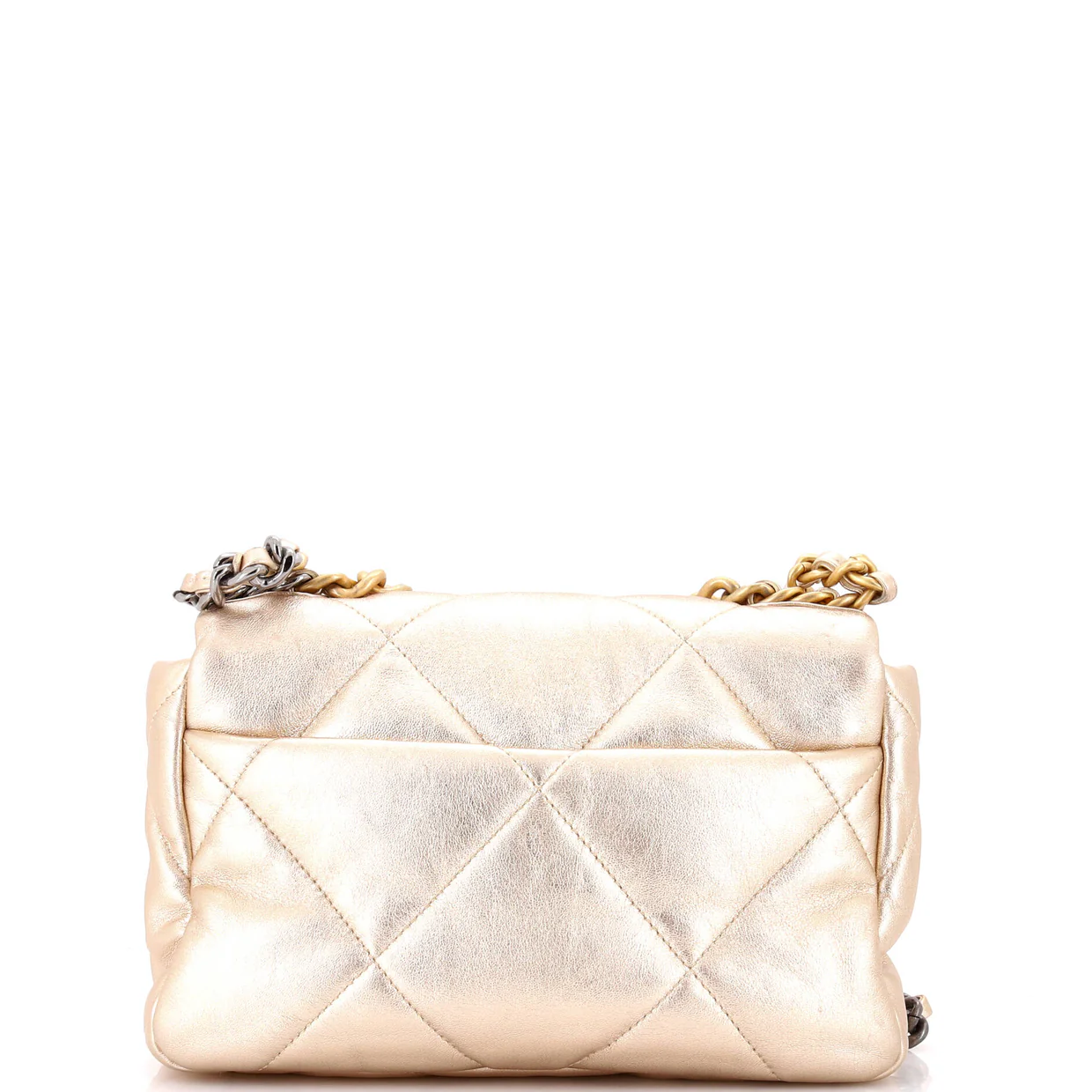 19 Flap Bag Quilted Leather Medium - Deep Luxury