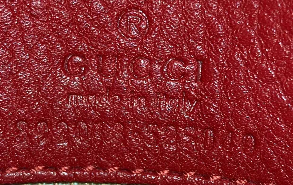 Bamboo Daily Top Handle Bag Leather Medium - Deep Luxury