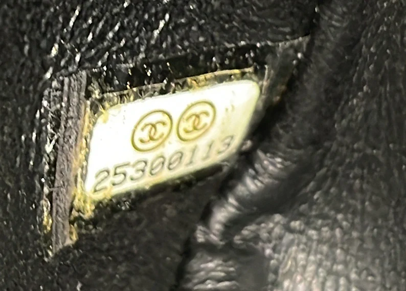 So Black Reissue 2.55 Flap Bag Chevron Aged Calfskin 225 - Deep Luxury