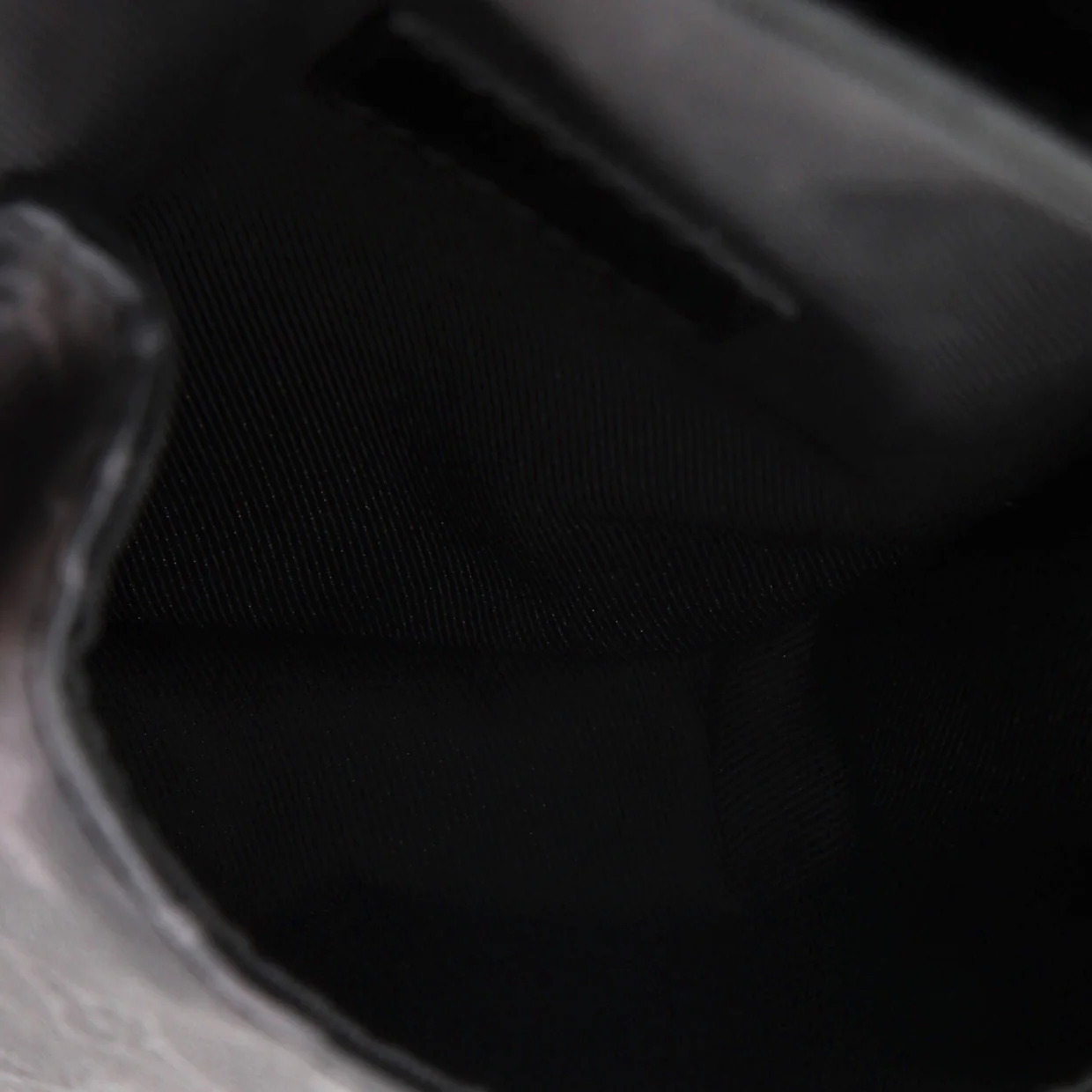 Saumur Slingbag Monogram Eclipse Canvas - Deep Luxury