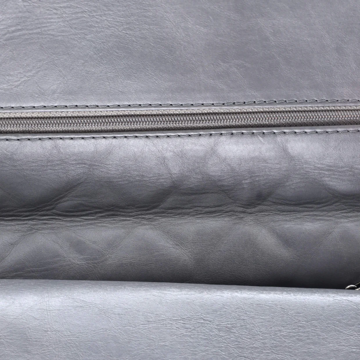 Reissue 2.55 Flap Bag Quilted Aged Calfskin 227 - Deep Luxury