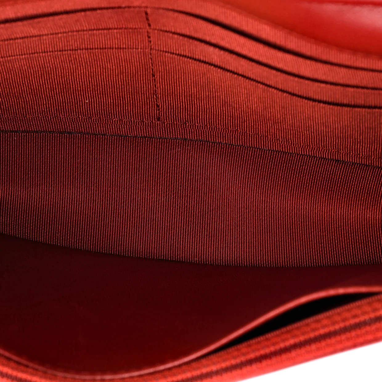 Wallet on Chain Quilted Lambskin - Deep Luxury