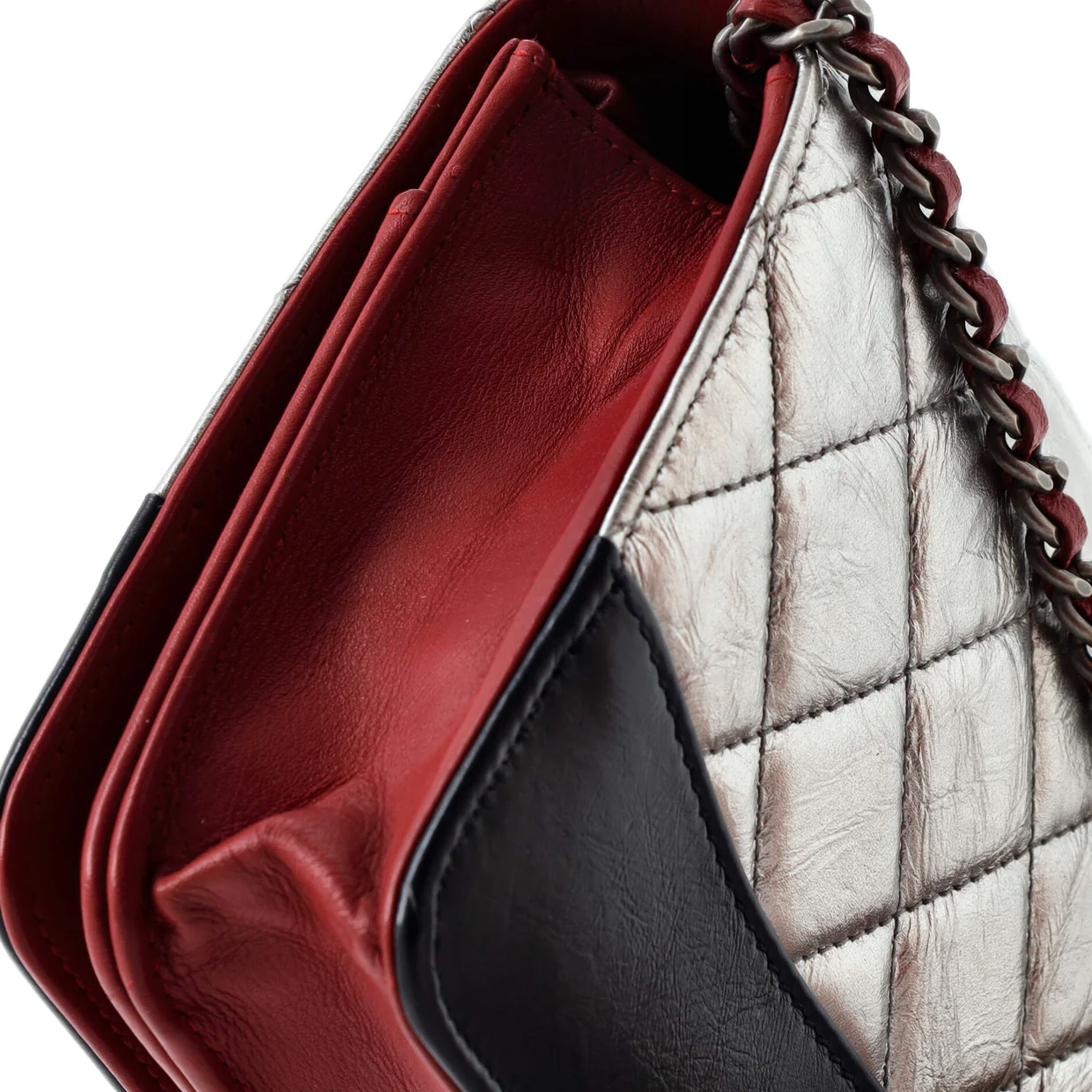 Gabrielle Wallet on Chain Quilted Aged Calfskin - Deep Luxury