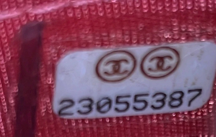 Trendy CC Wallet on Chain Quilted Lambskin - Deep Luxury