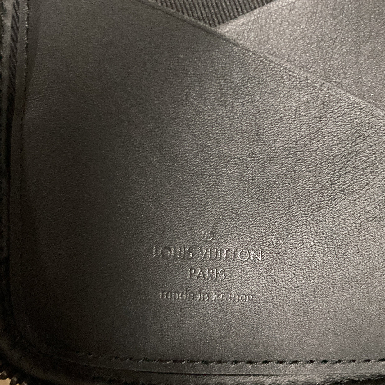 Double Phone Pouch Reverse Monogram Eclipse Canvas - Deep Luxury