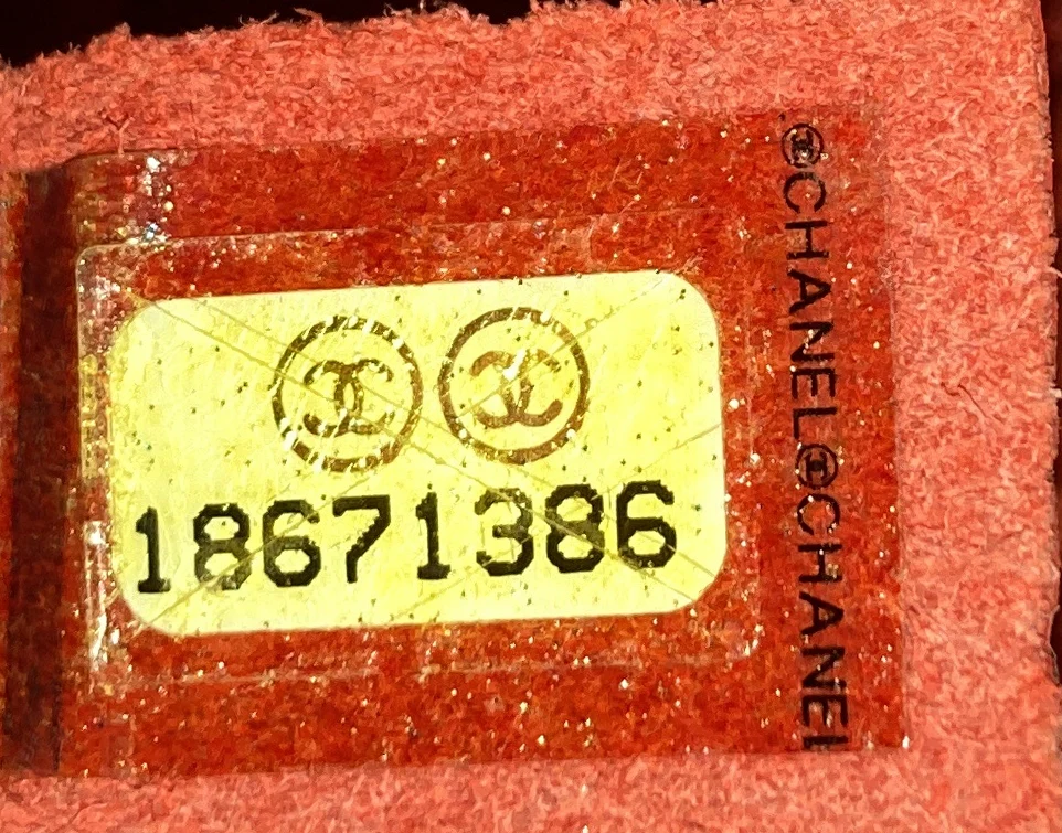 Boy Flap Bag Quilted Matte Caviar Small - Deep Luxury