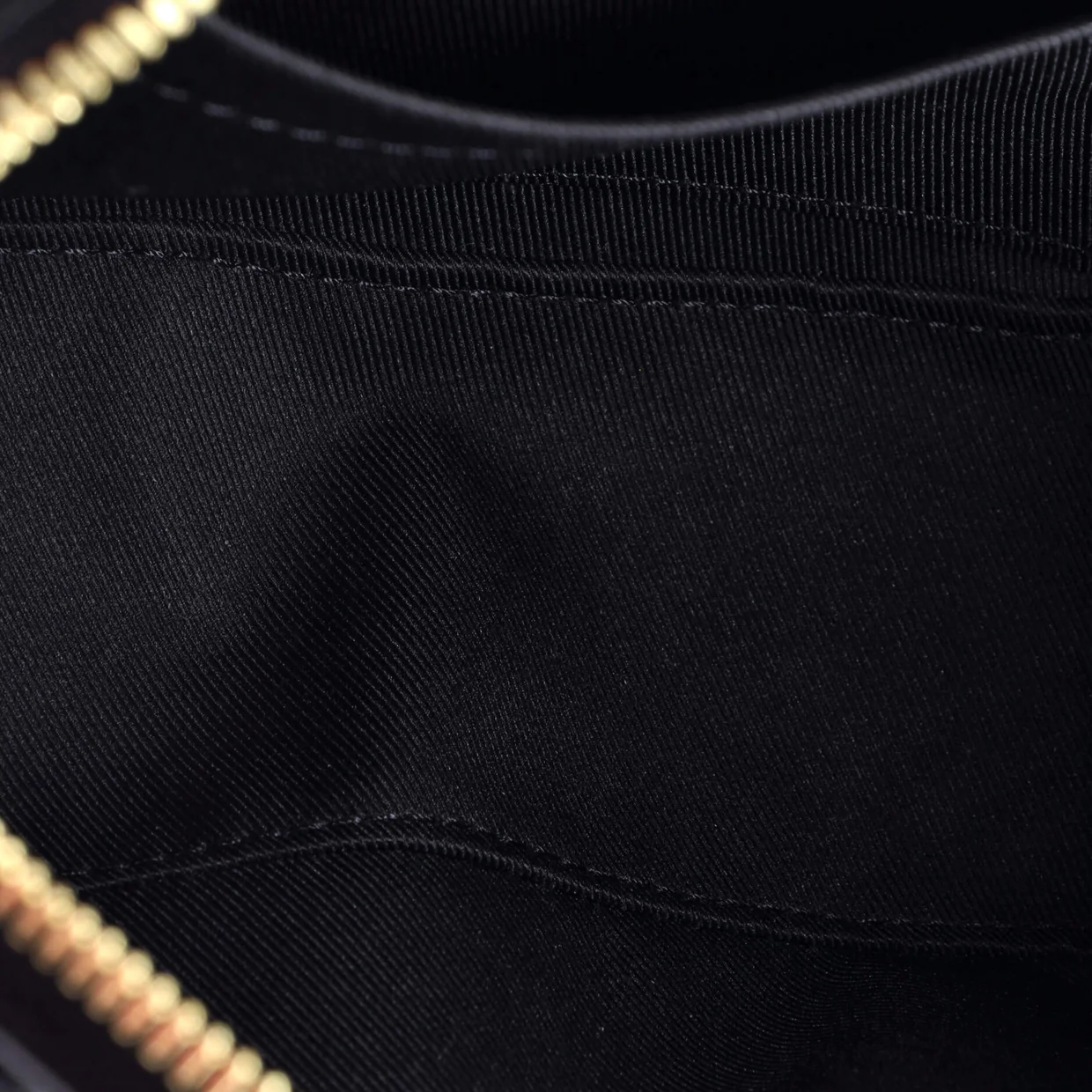 Santa Monica Crossbody Bag Monogram Vernis - Deep Luxury