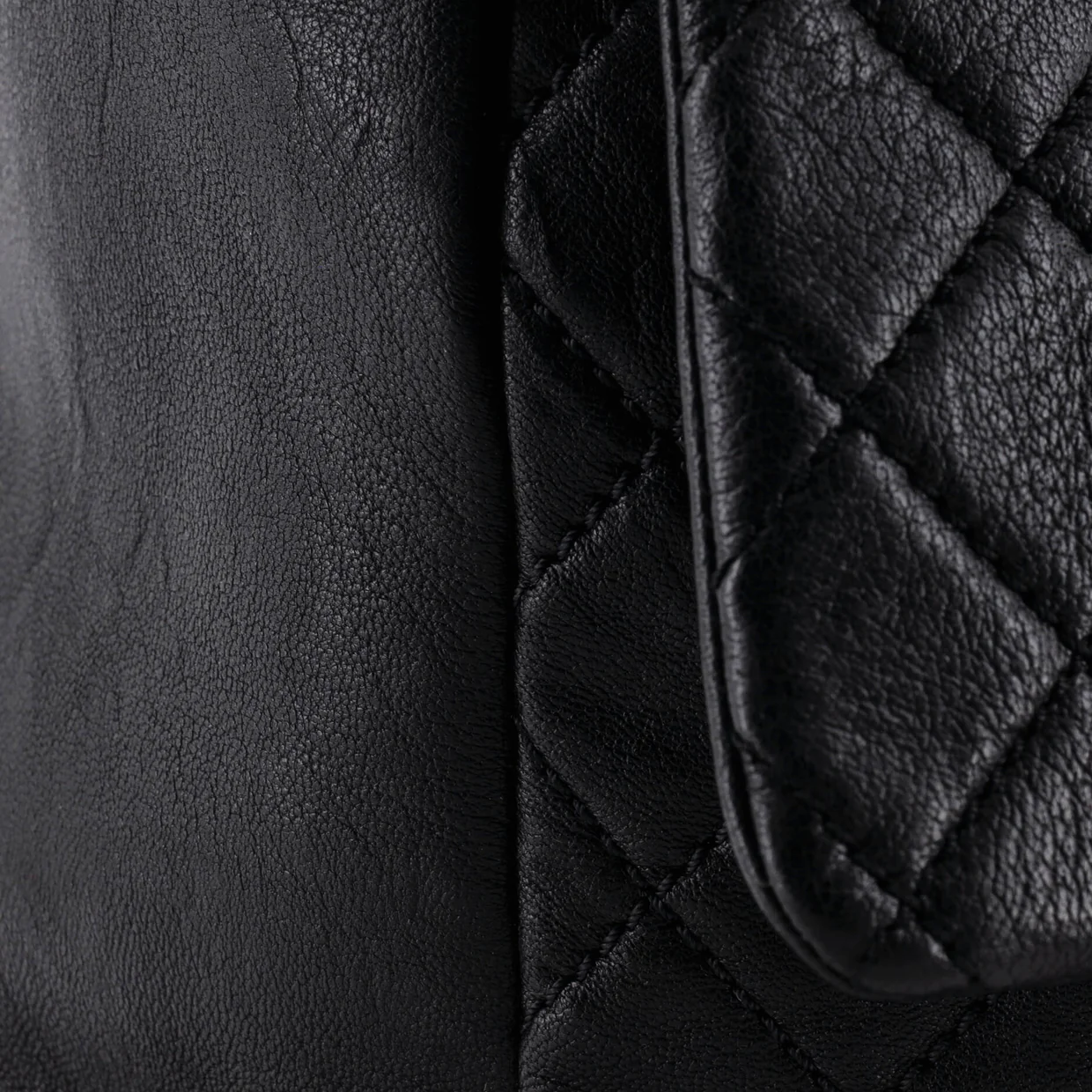 Front Pocket Shopping Tote Quilted Calfskin Medium - Deep Luxury