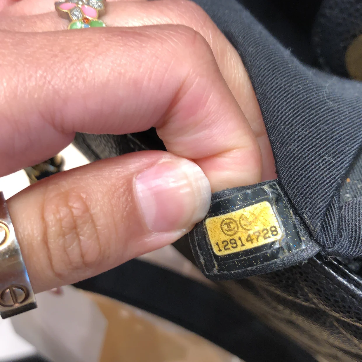 Petite Shopping Tote Quilted Caviar - Deep Luxury