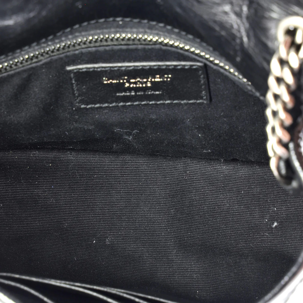 Niki Chain Wallet Matelasse Chevron Leather - Deep Luxury