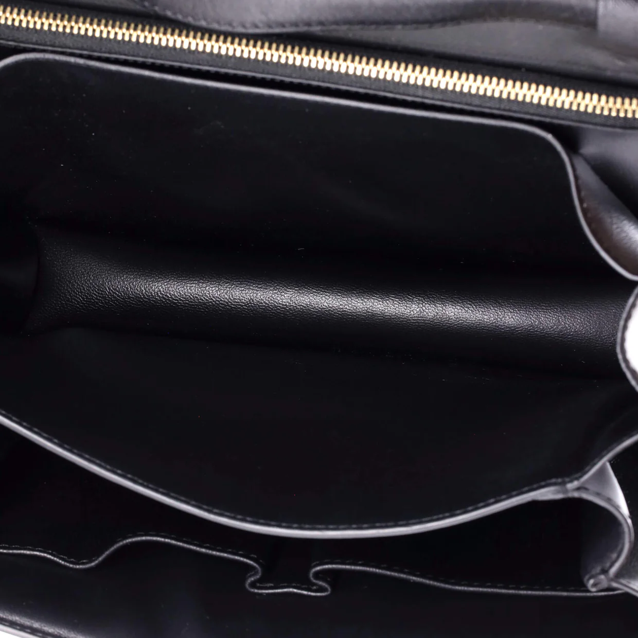 Classic Box Bag Smooth Leather Medium - Deep Luxury