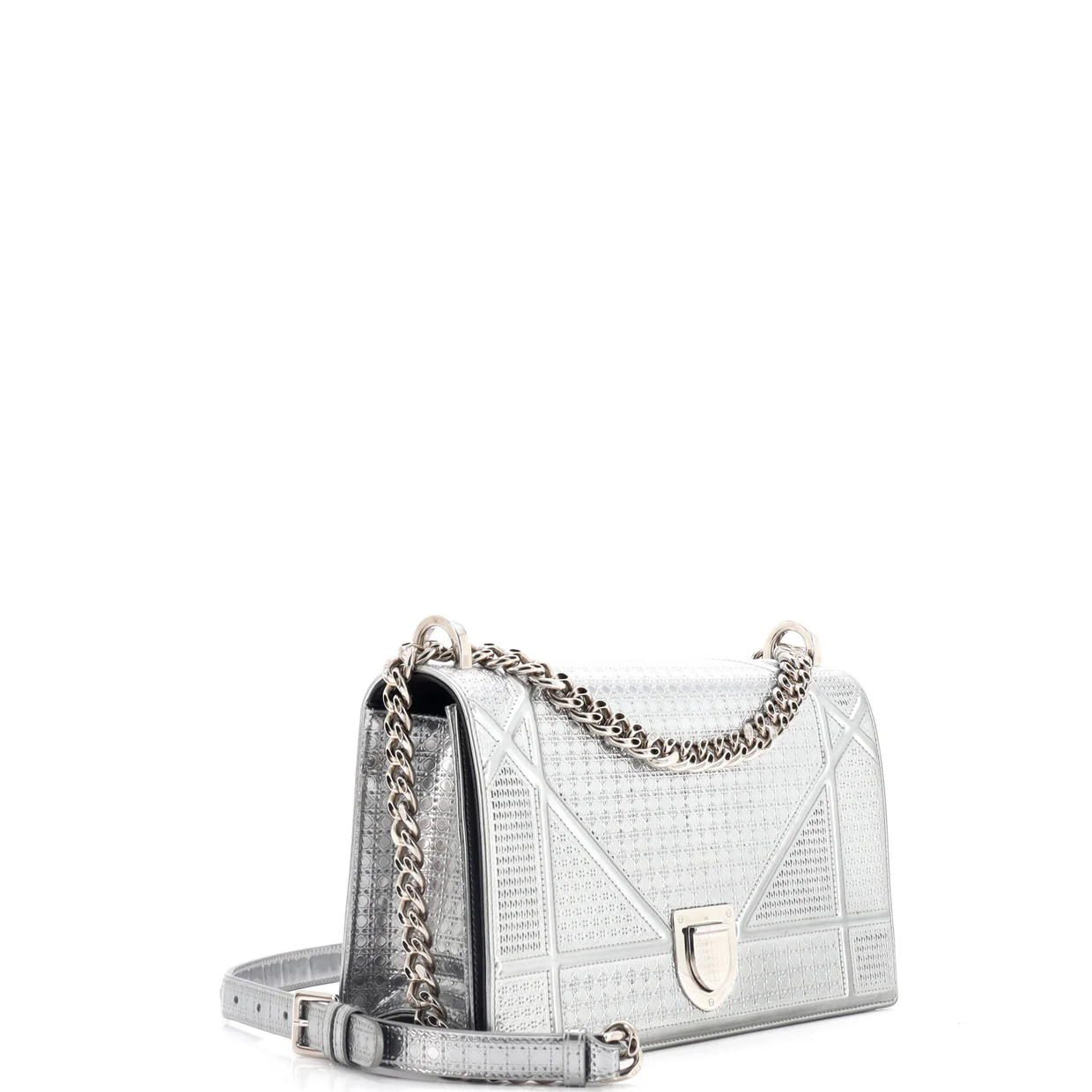 Diorama Flap Bag Cannage Embossed Calfskin Medium - Deep Luxury