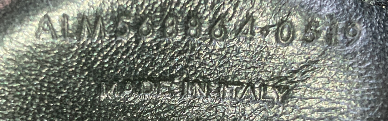 Tribeca Shopping Tote Matelasse Chevron Leather Medium - Deep Luxury