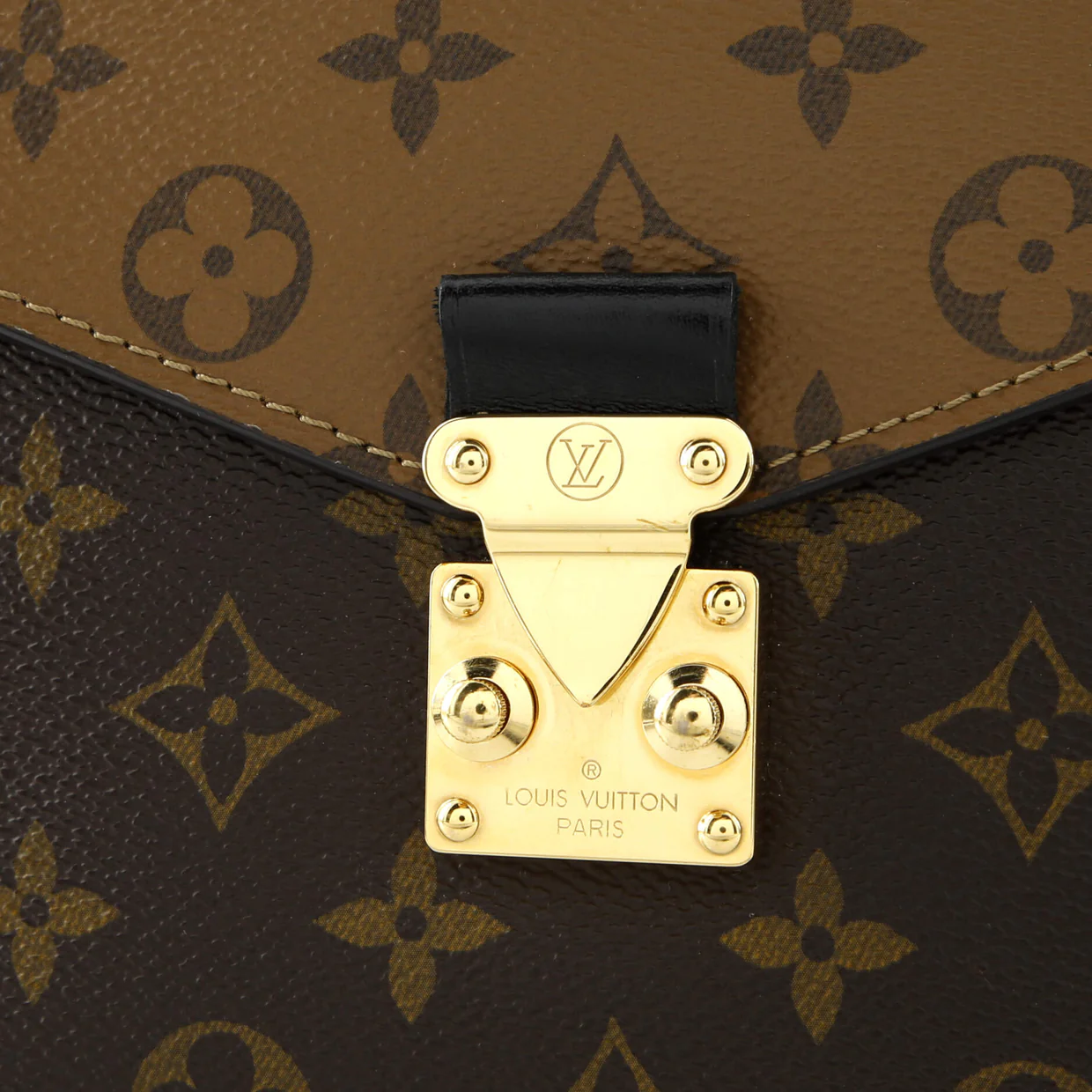 Pochette Metis Reverse Monogram Canvas - Deep Luxury