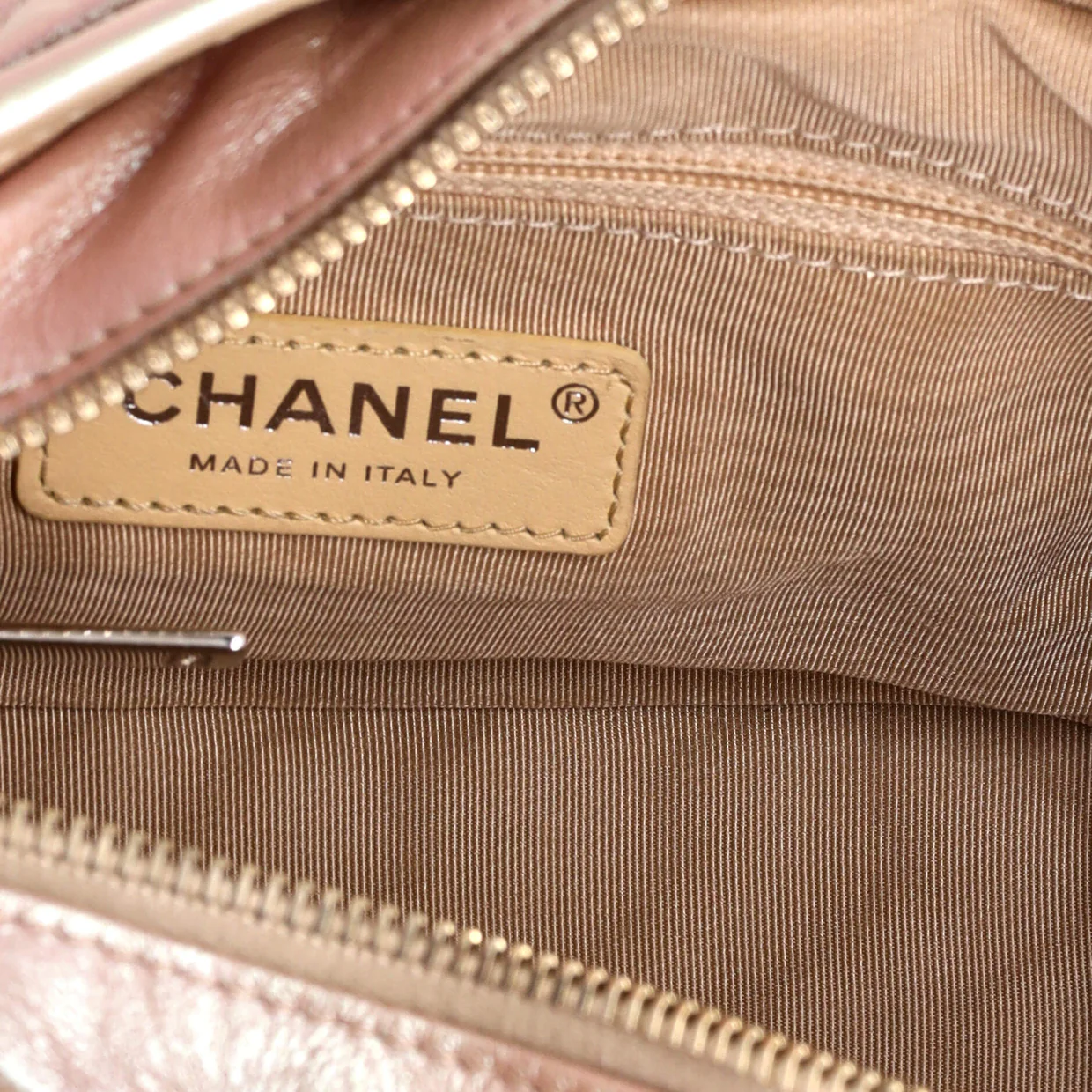 Gabrielle Hobo Quilted Iridescent Aged Calfskin Small - Deep Luxury