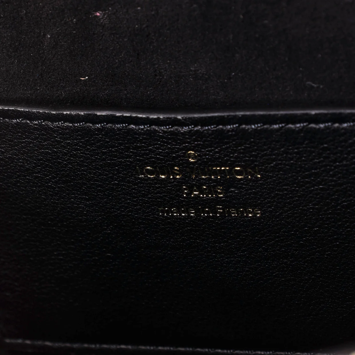 Twist Convertible Handbag Leather and Raffia MM - Deep Luxury