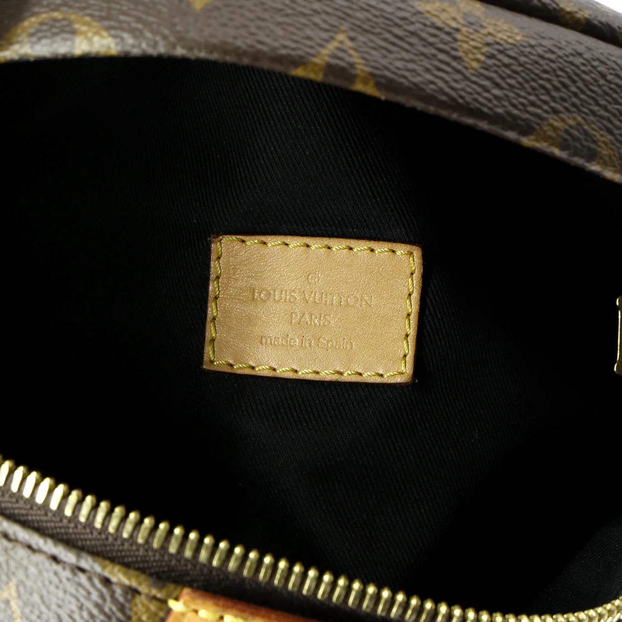 Bum Bag Monogram Canvas - Deep Luxury