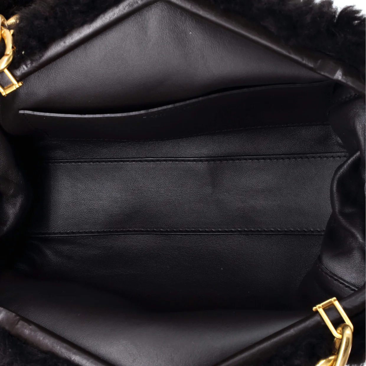 Tip Clutch Shearling - Deep Luxury