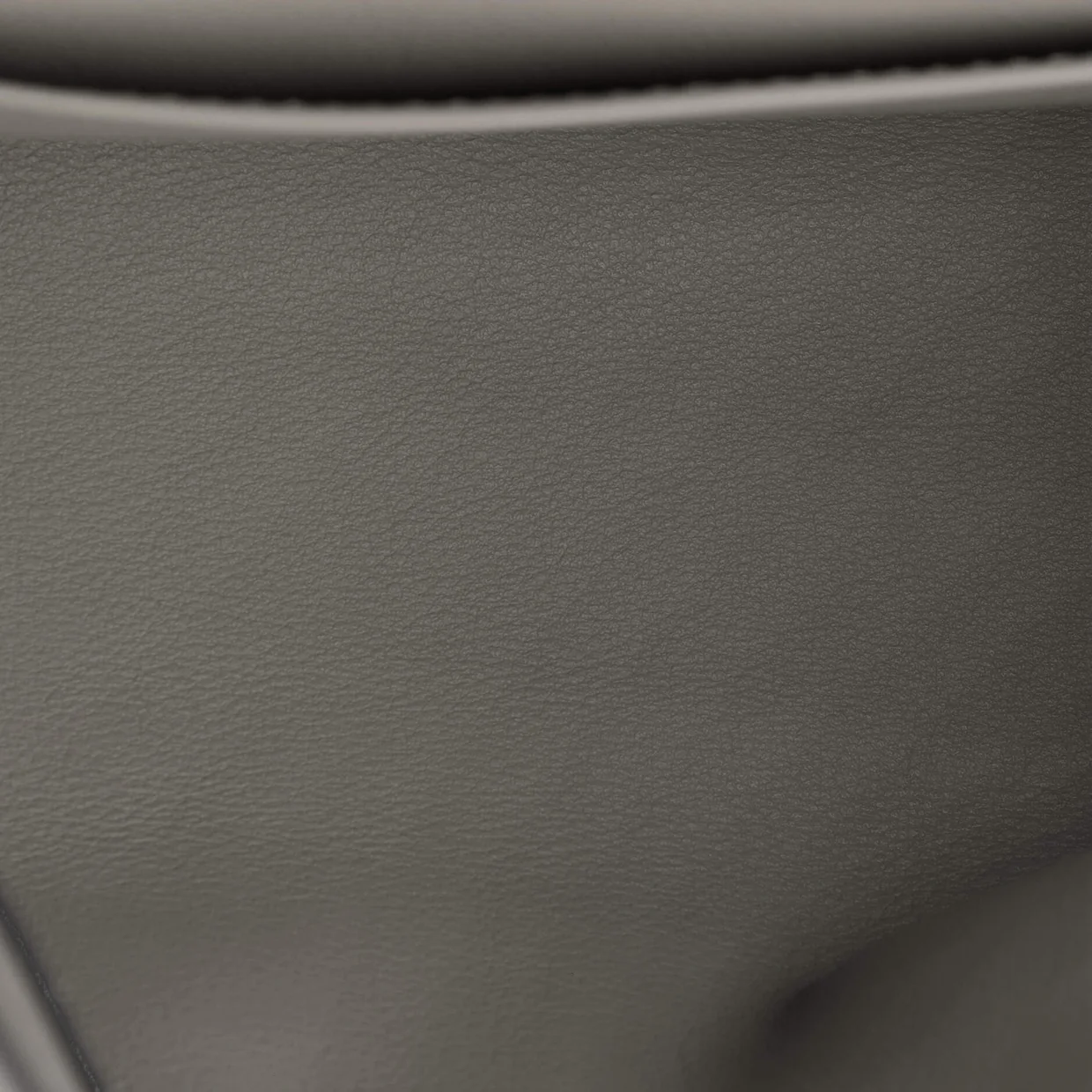 Kelly Pochette Swift - Deep Luxury