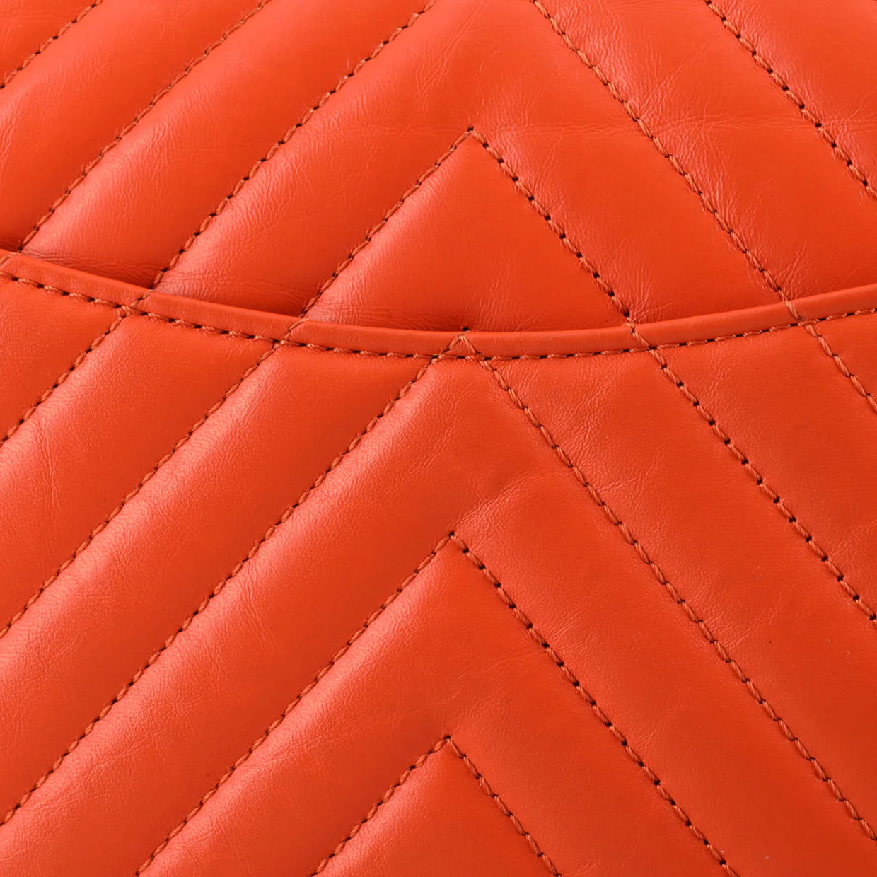 Reissue 2.55 Flap Bag Chevron Aged Calfskin 225 - Deep Luxury
