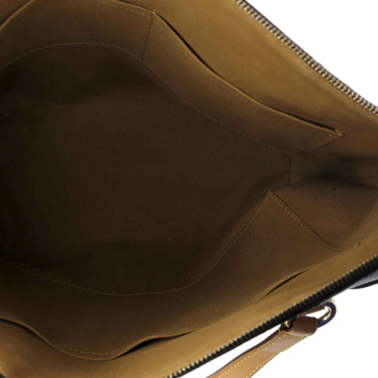 Totally Handbag Monogram Canvas MM - Deep Luxury