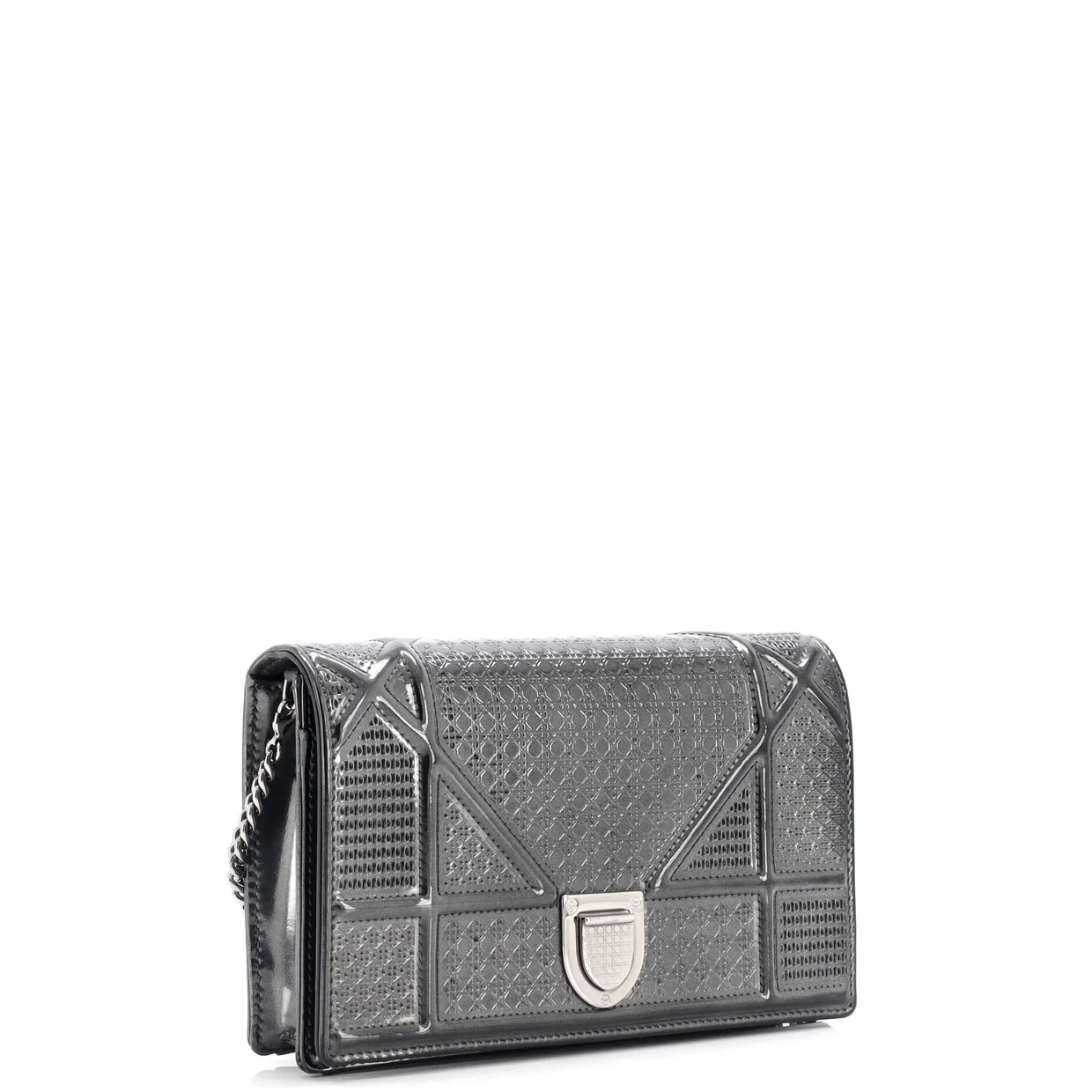 Diorama Wallet on Chain Cannage Embossed Calfskin - Deep Luxury