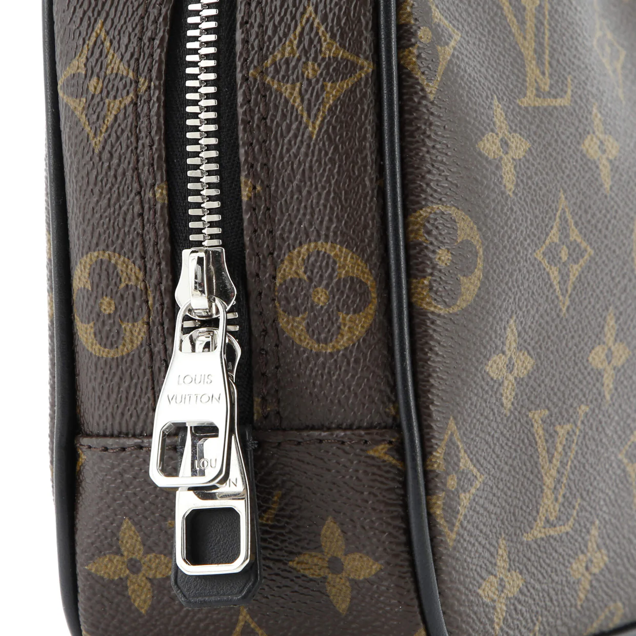Toiletry Pouch Macassar Monogram Canvas GM - Deep Luxury