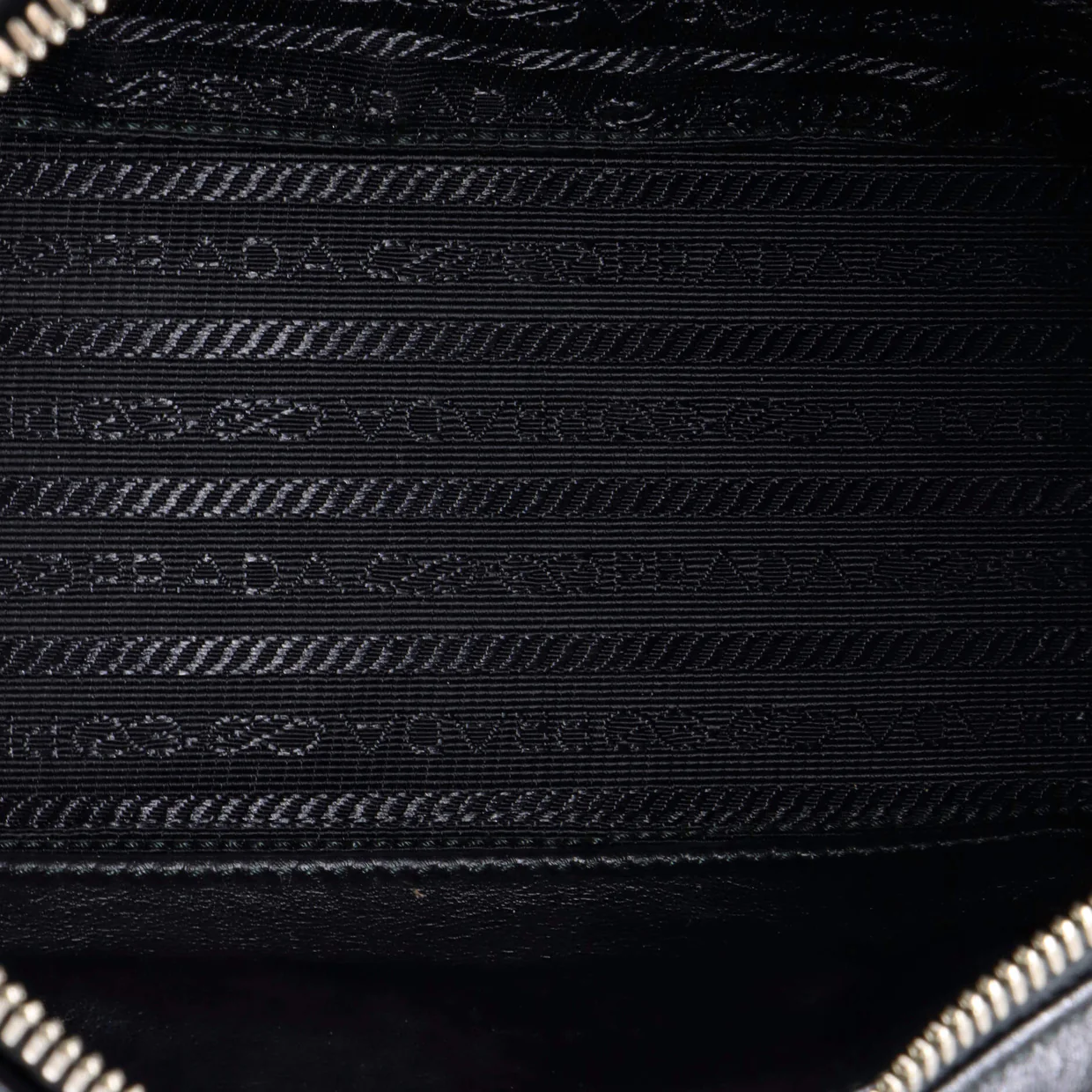 Camera Bag Diagramme Quilted Leather Mini - Deep Luxury