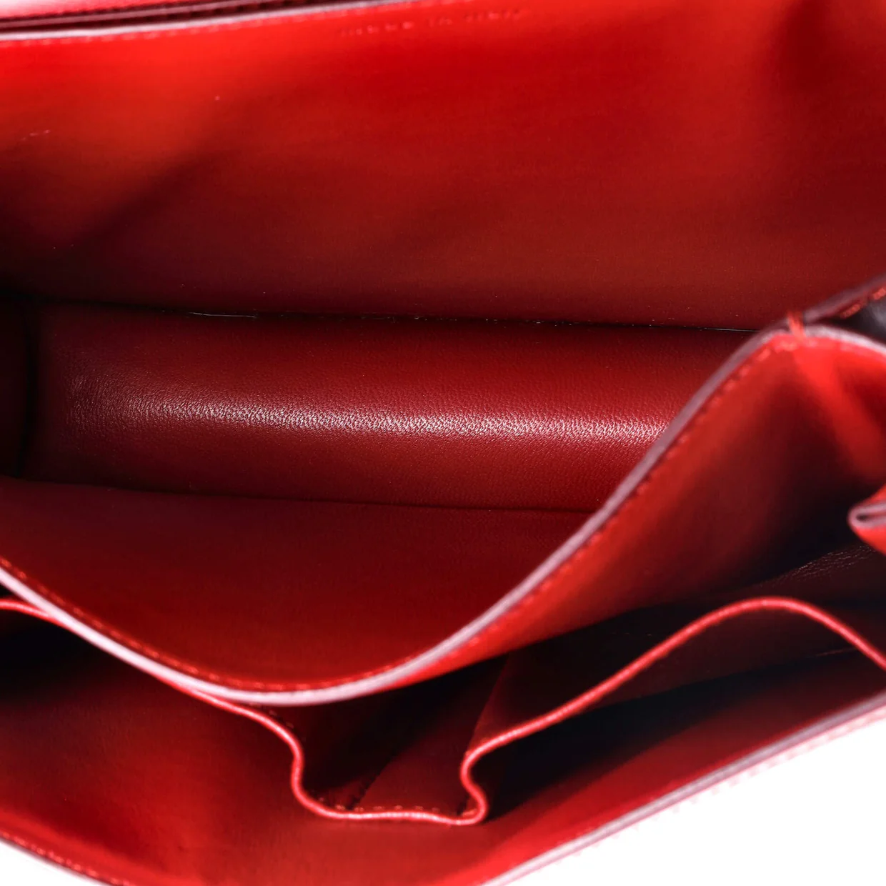 Classic Box Bag Smooth Leather Medium - Deep Luxury