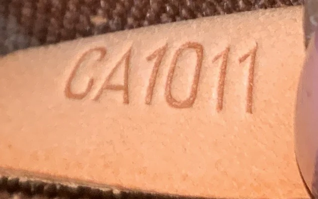 Pochette Gange Monogram Canvas - Deep Luxury