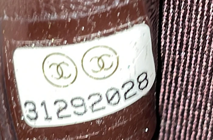 CC Round Vanity Case with Chain Quilted Lambskin Mini - Deep Luxury