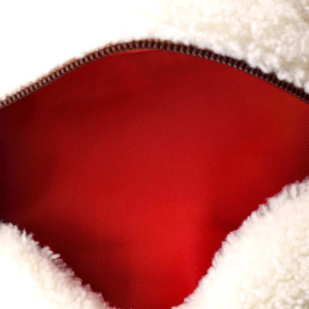 Blaster Waist Bag Shearling - Deep Luxury