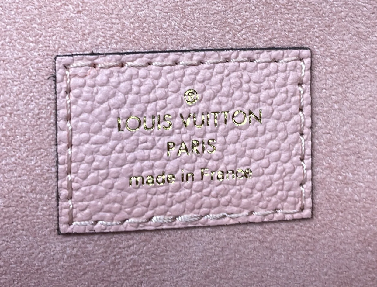 Daily Pouch Monogram Canvas - Deep Luxury