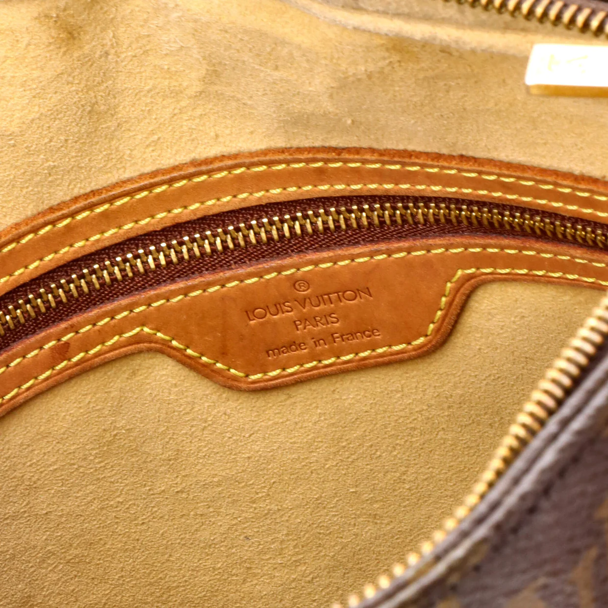 Looping Handbag Monogram Canvas GM - Deep Luxury