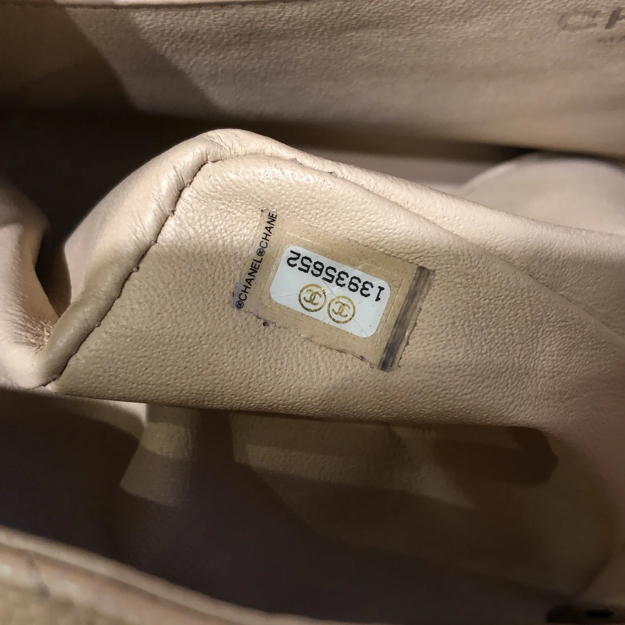 Classic Double Flap Bag Quilted Caviar Jumbo - Deep Luxury