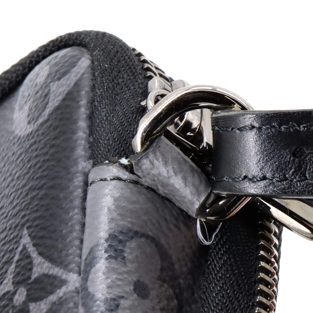 Double Phone Pouch Reverse Monogram Eclipse Canvas - Deep Luxury