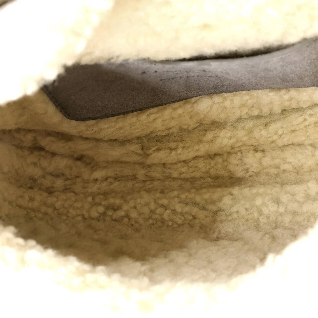 Bobby Flap Bag Shearling and Suede Medium - Deep Luxury