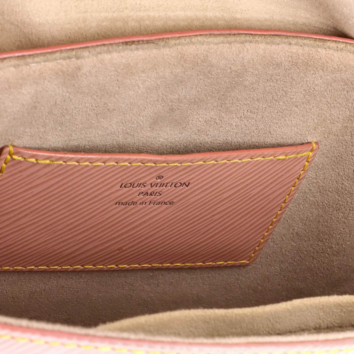 Twist Convertible Handbag Epi Leather MM - Deep Luxury