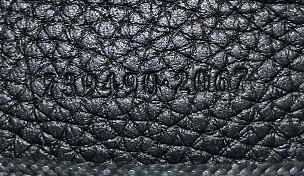 Zipped Pouch Jumbo GG Embossed Leather - Deep Luxury