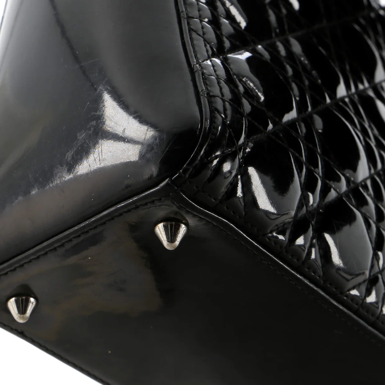 Lady Dior Bag Cannage Quilt Patent Medium - Deep Luxury