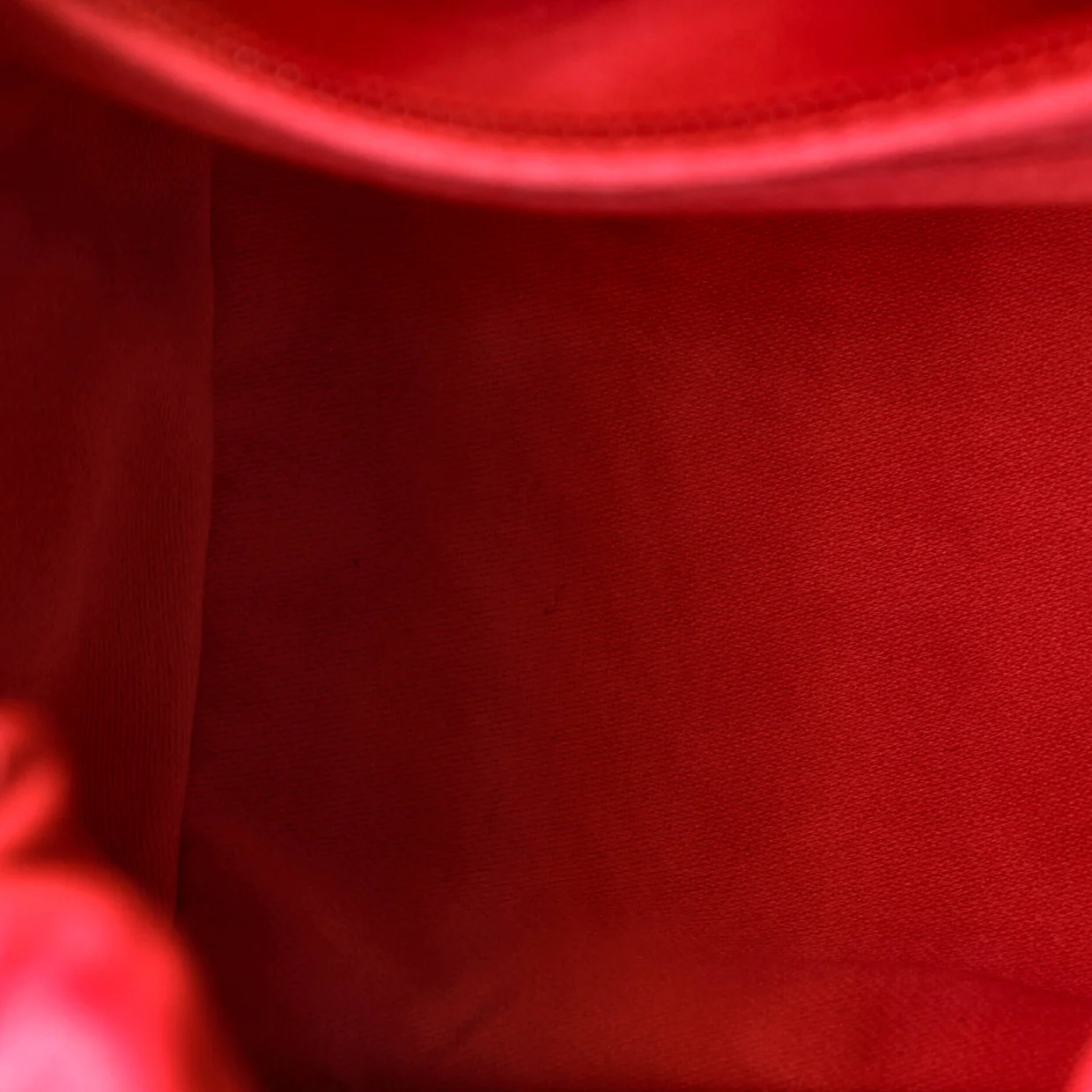 Resin Charms Chain Bucket Bag Quilted Lambskin Small - Deep Luxury