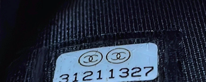 Camellia Bow Flap Card Holder with Chain Quilted Lambskin - Deep Luxury