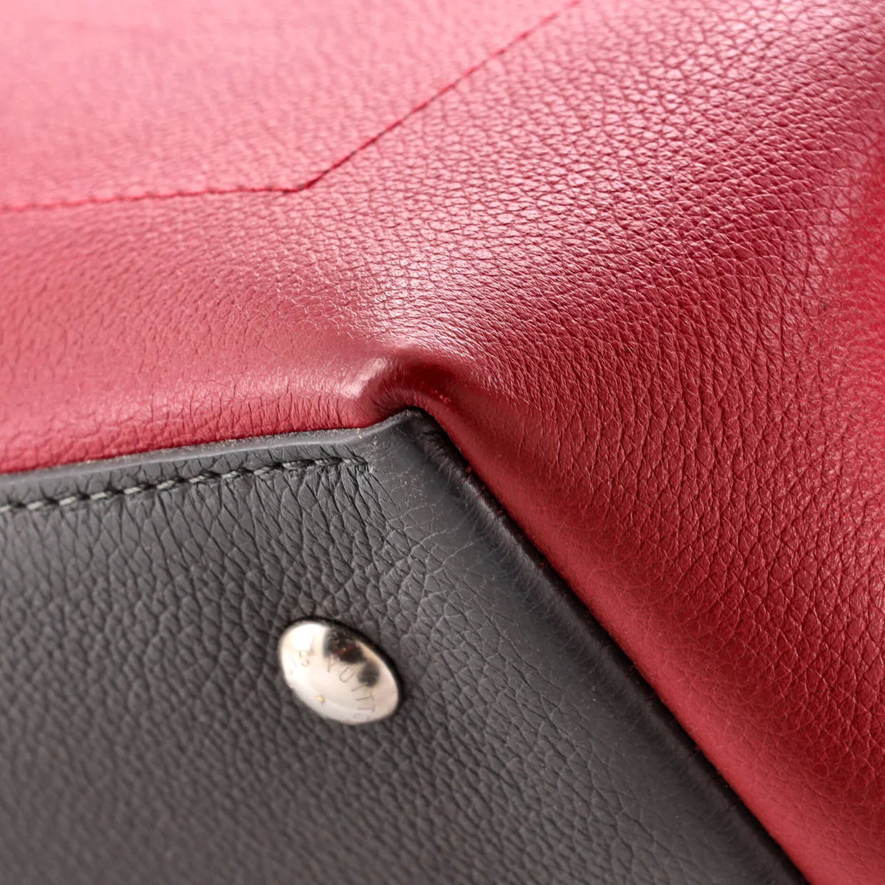 Lockme Ever Handbag Leather MM - Deep Luxury