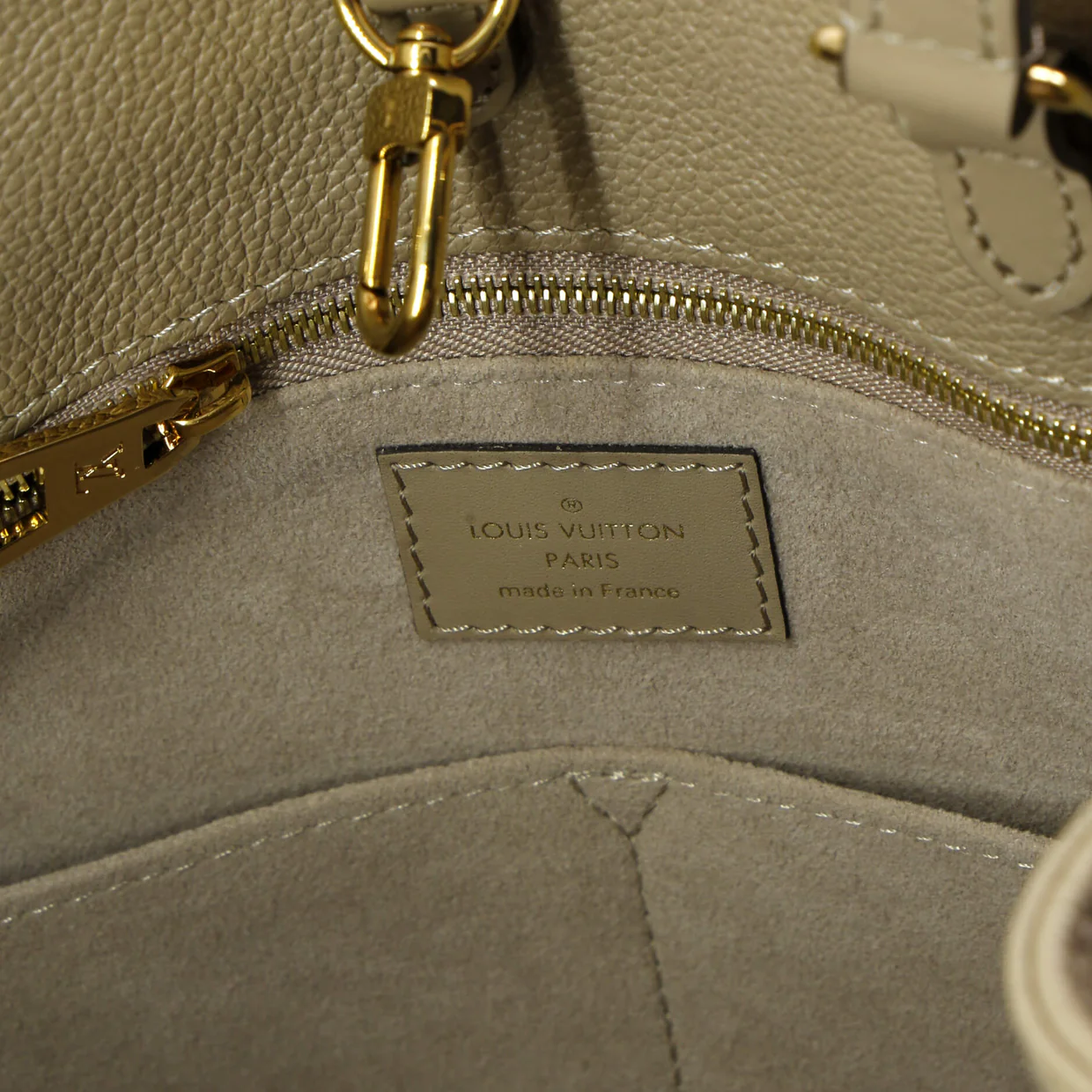 OnTheGo Tote Monogram Empreinte Giant MM - Deep Luxury