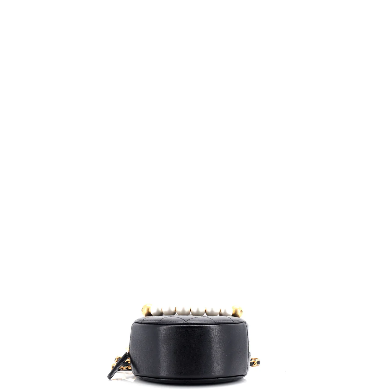 Chic Pearls Round Clutch with Chain Quilted Lambskin - Deep Luxury