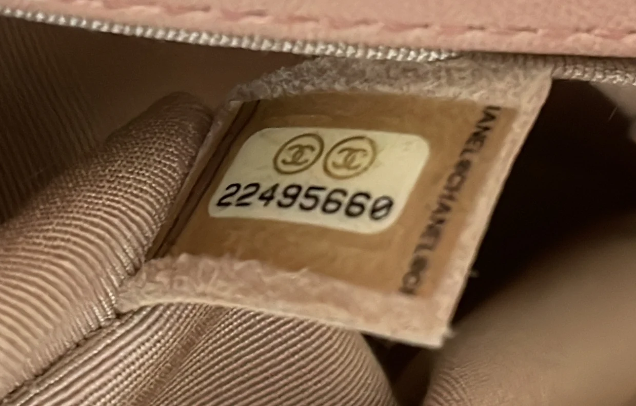 Boy Flap Bag Quilted Iridescent Glazed Calfskin Old Medium - Deep Luxury