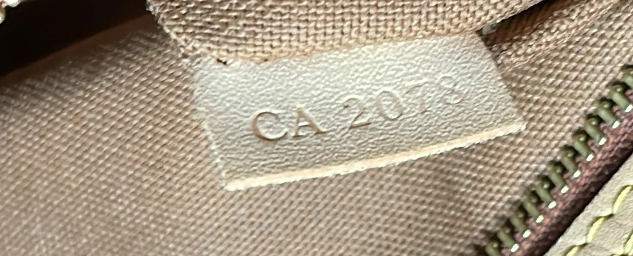 Batignolles Handbag Monogram Canvas Vertical - Deep Luxury